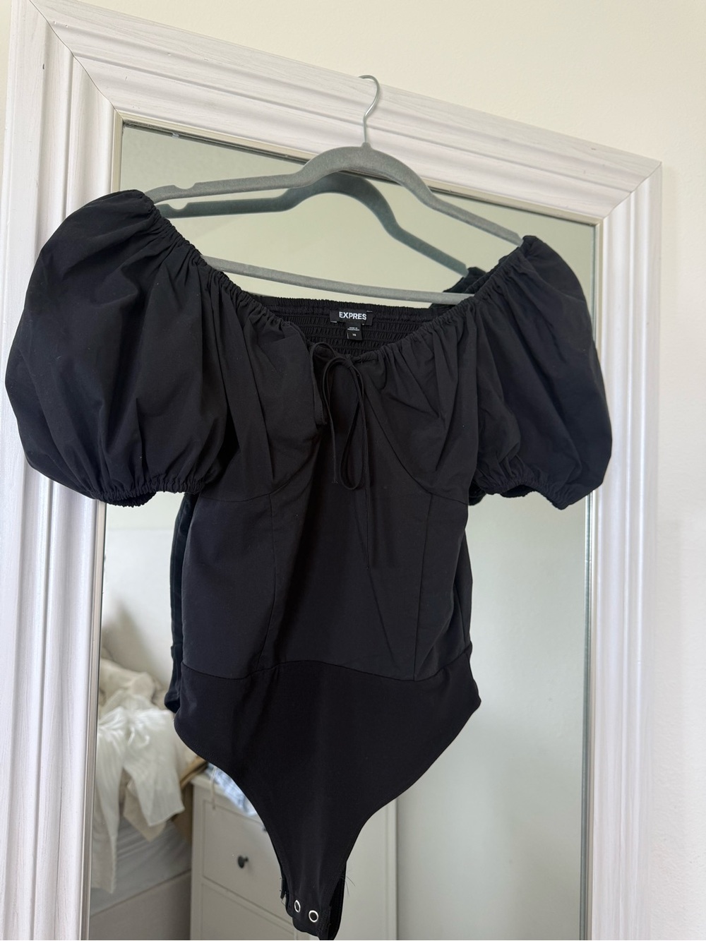 Express Black Puff Sleeve Bodysuit - Off-Shoulder Tie Front Size xs